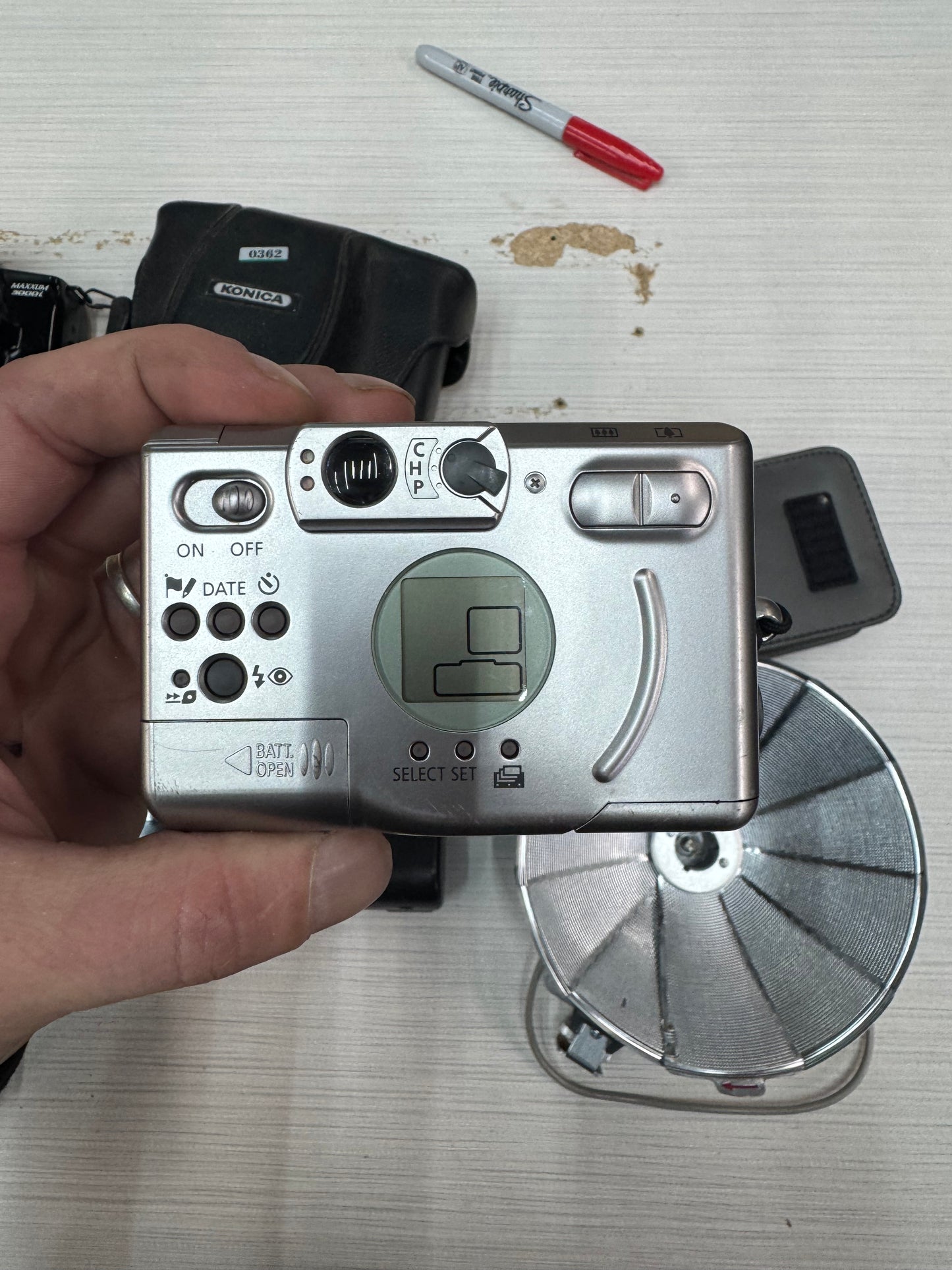 Camera Lot 05-08-25