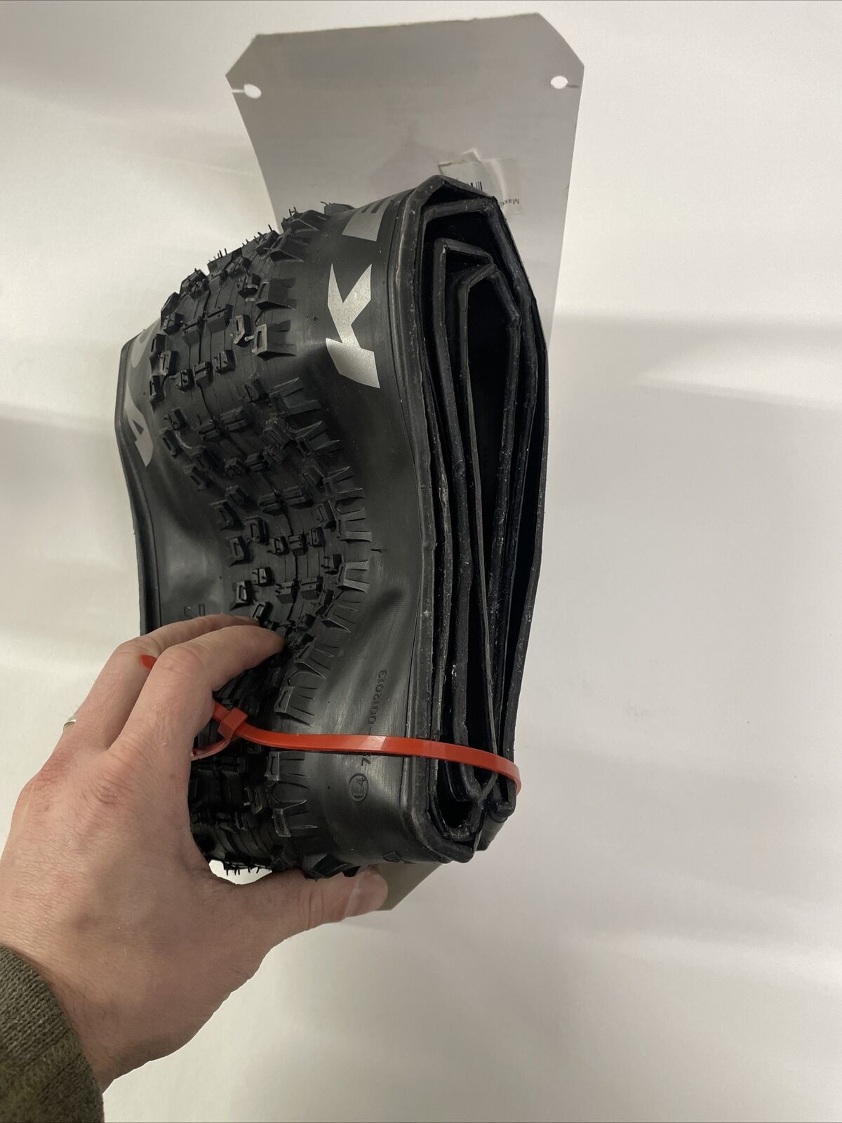 Kenda Havok Sport Bike Tire 27.5"x2.8 MTB Knobby K1184A Loose Dirt Free Shipping