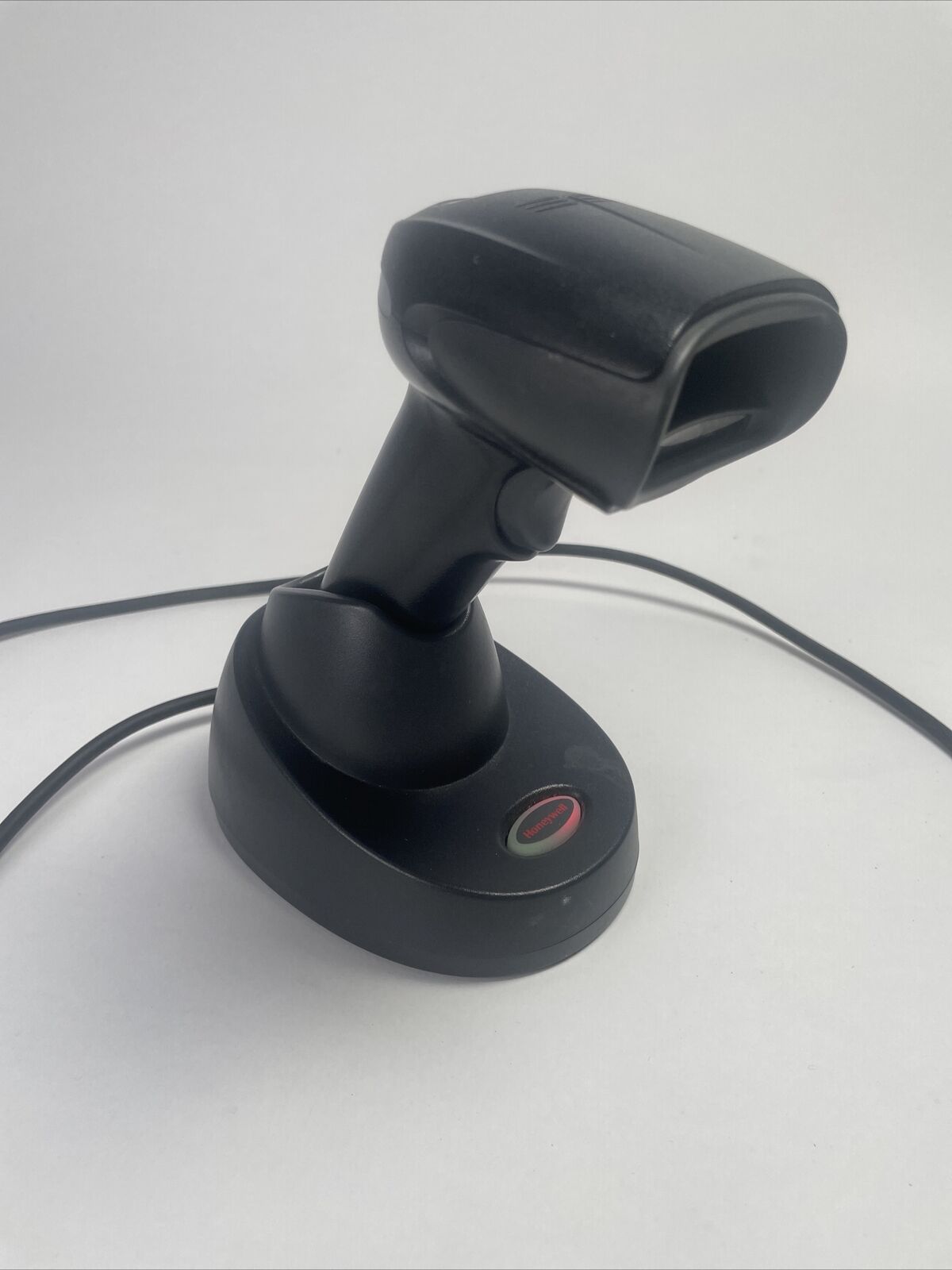 Honeywell NCR Xenon 1902 Bluetooth 2D Scanner+CCB01-010BT Dock *NO POWER SUPPLY*