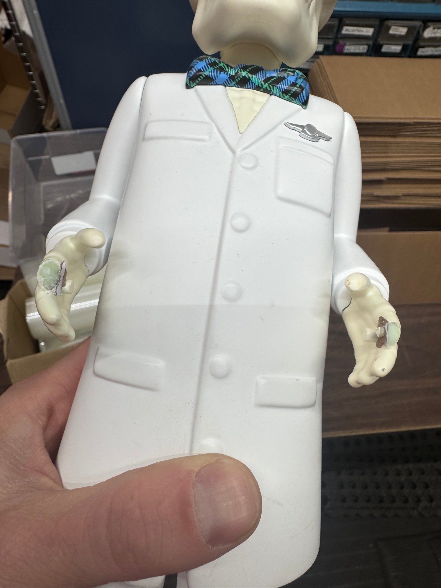 Skeleton Man, threaded base