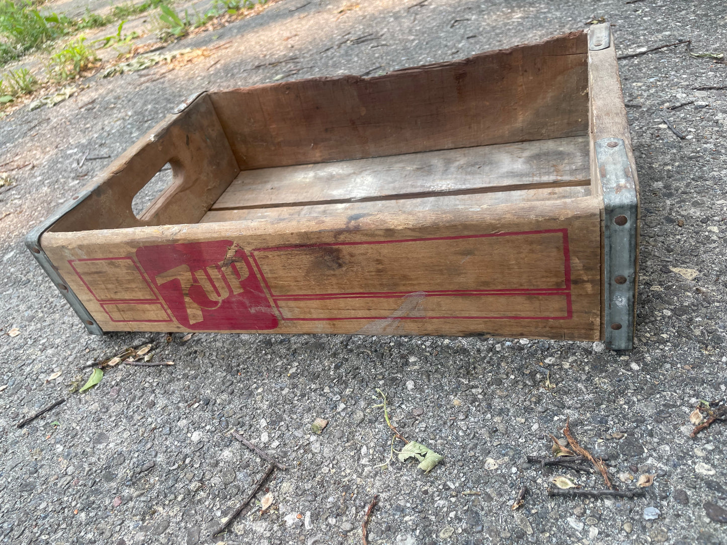 7-UP Vintage Bottle Crate Box