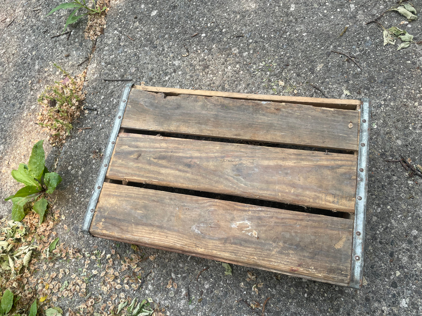 7-UP Vintage Bottle Crate Box