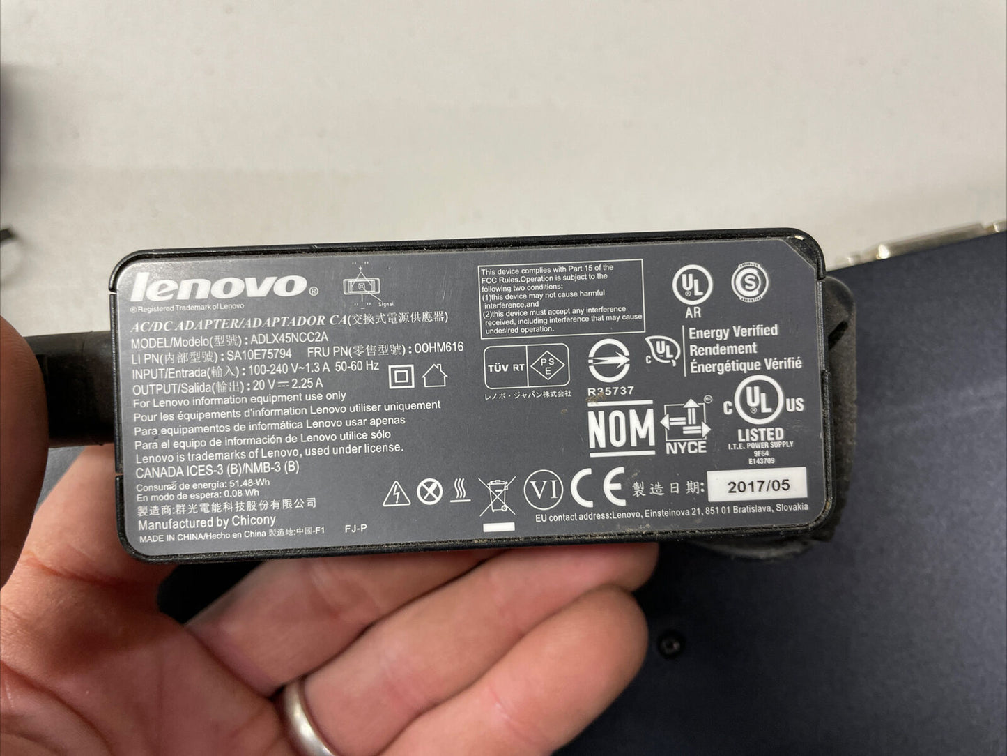 Lenovo ThinkPad Ultra Dock 40A2 HDMI T440 T450  04W3951 NoKey, W/ OEM Charger